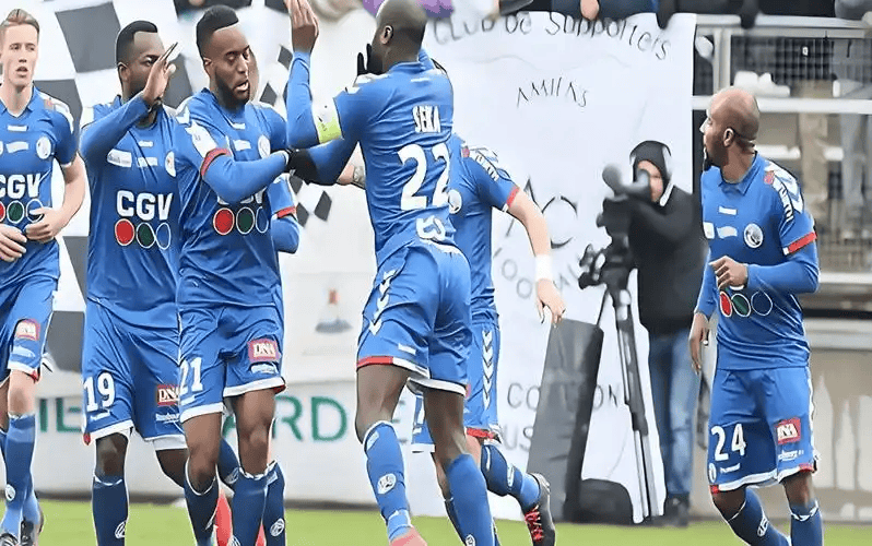 法甲焦点战：斯特拉斯堡VS朗斯——争欧与争冠的巅峰对决